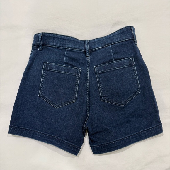 Faherty High Rise Shorts - Picture 2 of 2